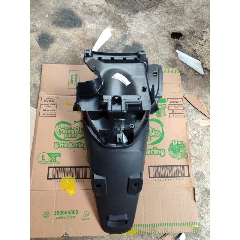 spakbor belakang scoopy fi 2013-2016