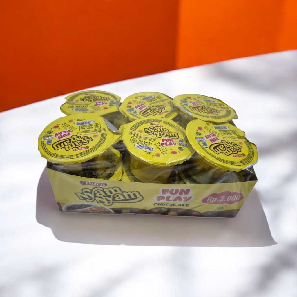 

-- Nyam Nyam Crispy Fun Play 11g isi 12pcs