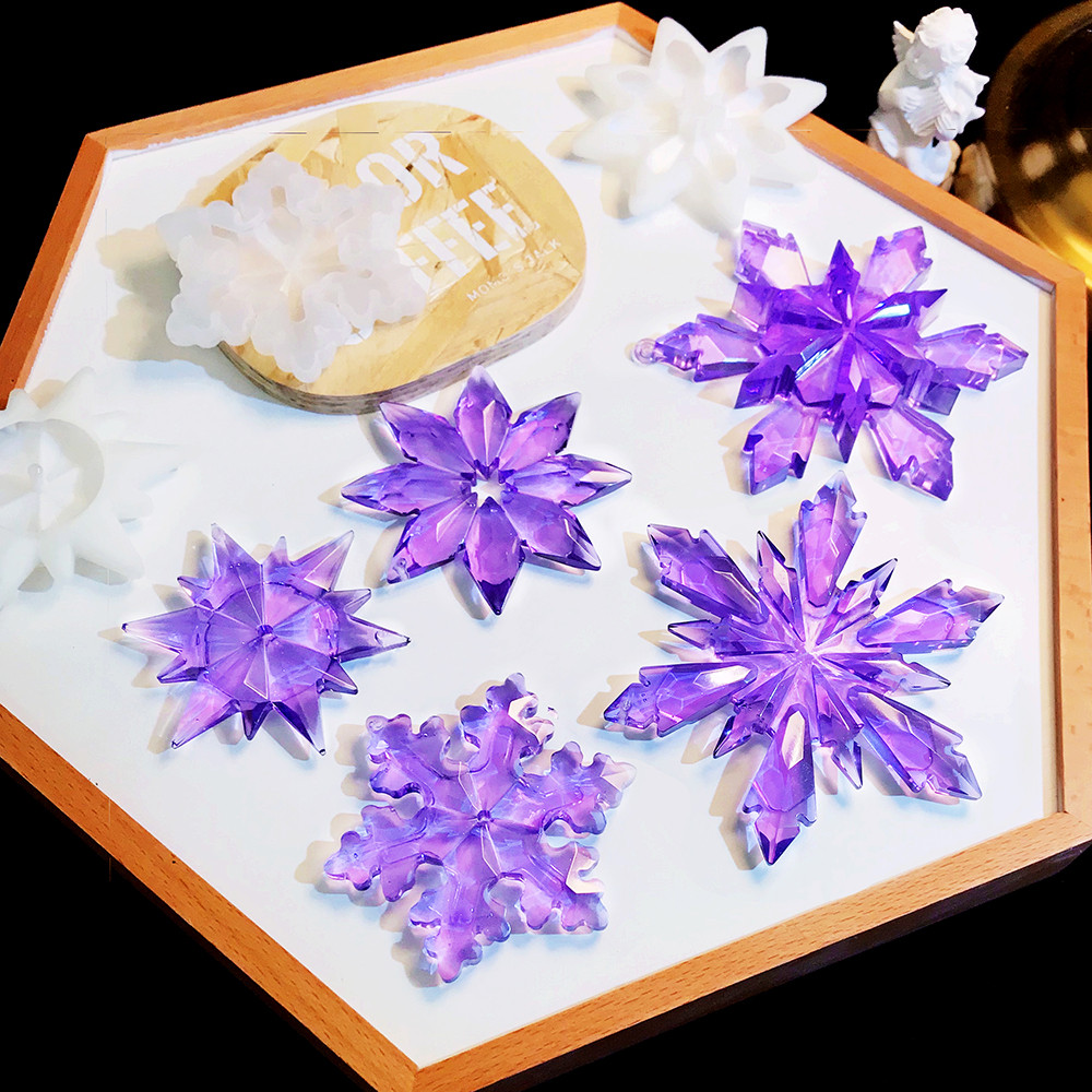 

Crystal Epoxy Resin Mold Ornaments Snowflake Shape Resin Mold Tree Pendant Silicone Molds For Jewelry Making Mold