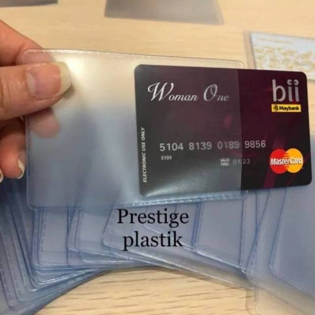 

BHZ Sarung pelindung kartu ATM / kartu kredit / SIM / KTP / id CARD tempat penyimpan kartu penting anda