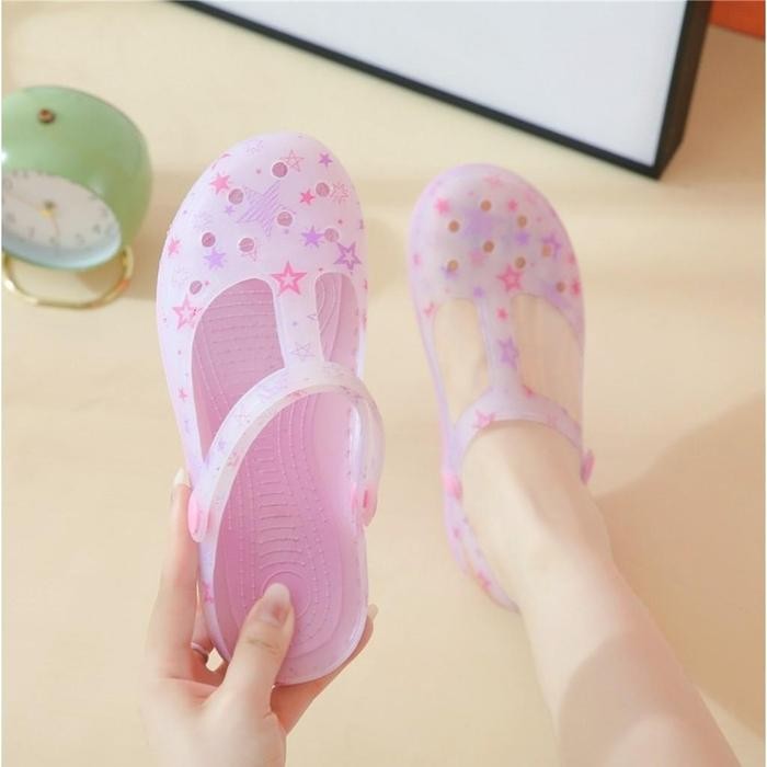 Sale OKAIDO STORE Sandal Sepatu Wanita Variasi Gambar Bintang dan Bunga Floral Bahan Karet Terbaru K