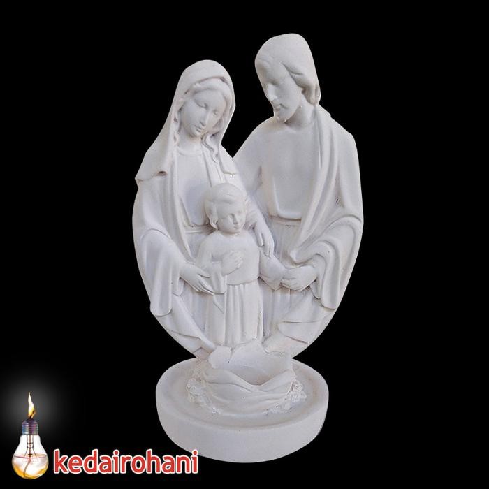 Patung Keluarga Kudus Nazaret Tempat Lilin Yesus Maria Yosef Siluet