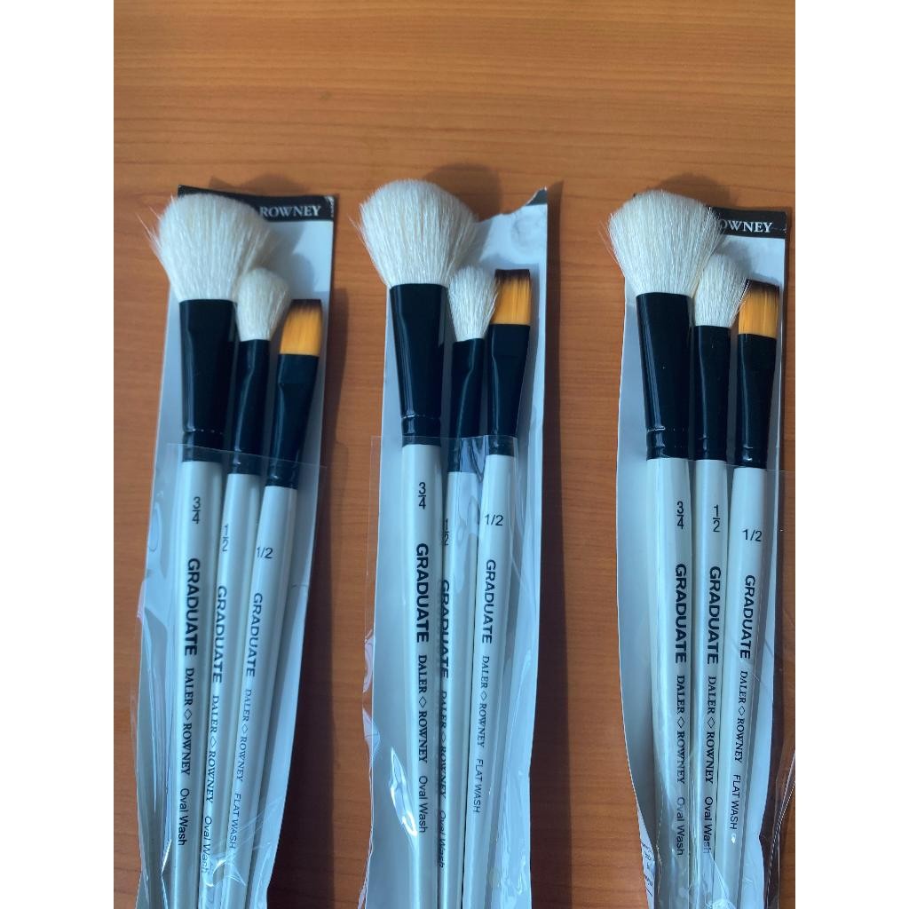 

Daler Rowney Graduate 3 Brush Natural & Synthetic Watercolor Set Kuas Cat Air DEFECT Clearance Sale