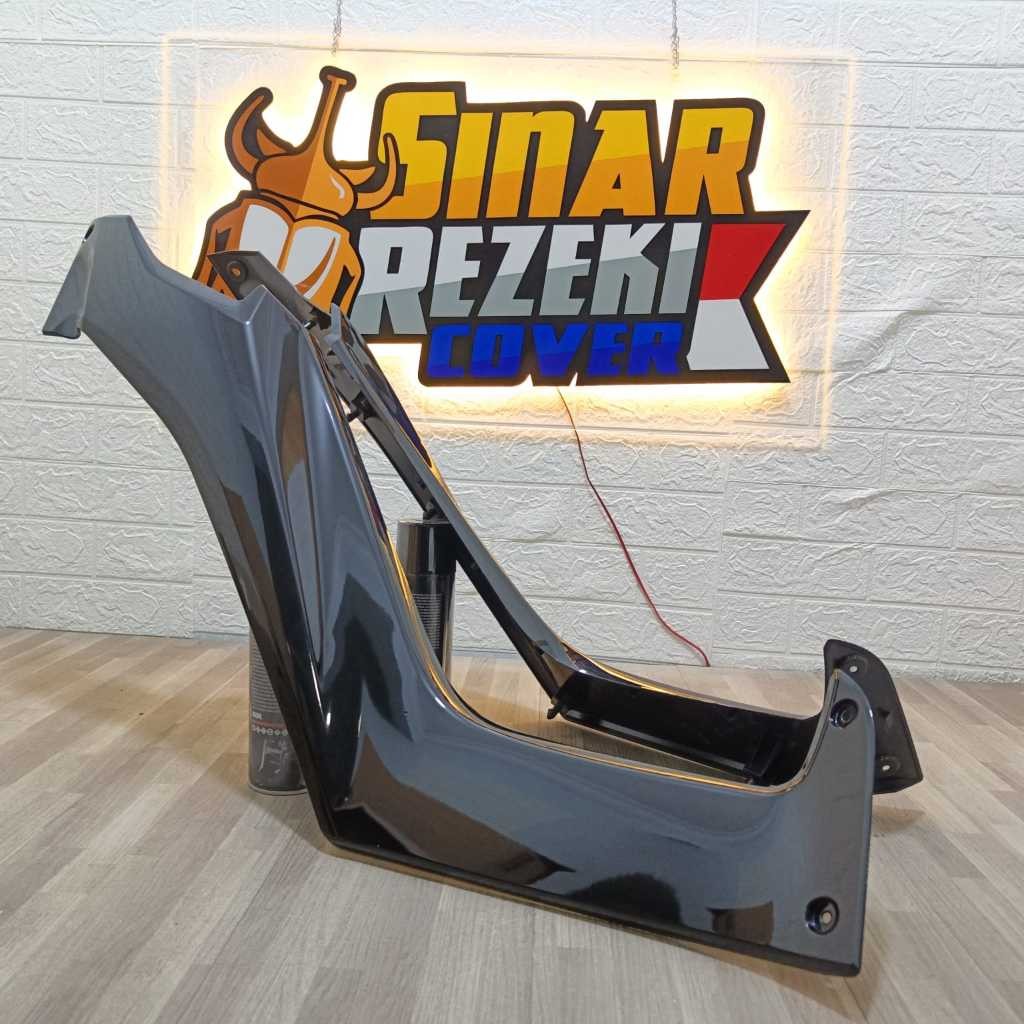 WIN - DeltaBox Tengah Samping Nmax Old 2015 Hitam Legsil