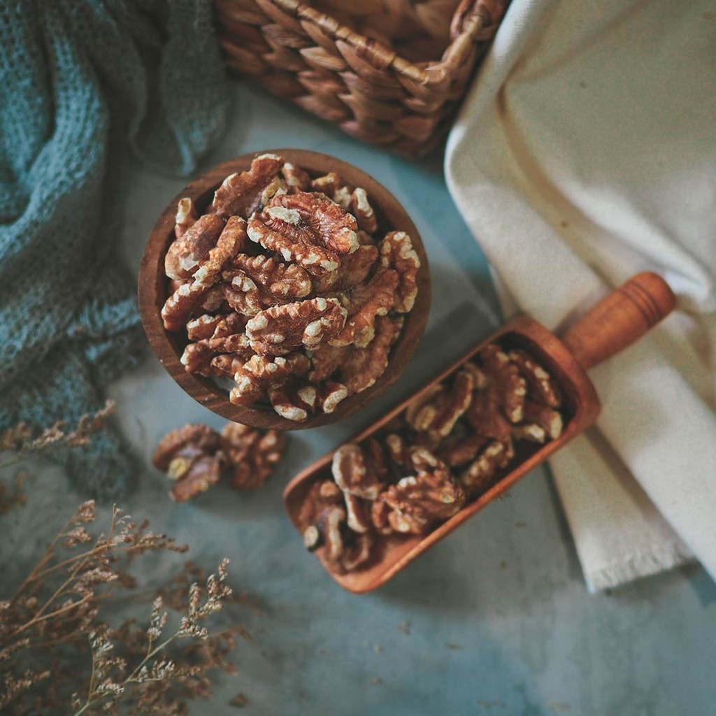 

Kacang Walnut Panggang 500gr - Renyah Alami, Tanpa Garam & Pengawet, Sumber Omega-3