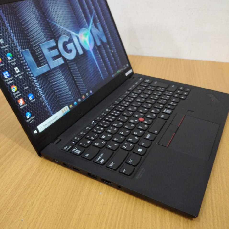 Lenovo Thinkpad Thinkpad  X1 Carbon 6th Ram 8GB  core i5 gen8