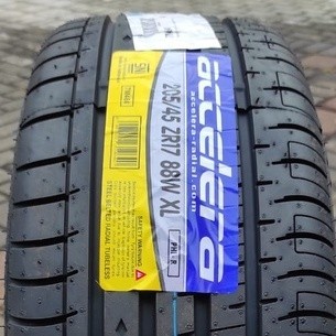 Accelera Phi Ukuran 205-45 R17