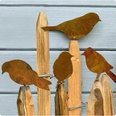 

4 Pcs/set Rusty Metal Bird Ornament Iron Crafts Birds Shaped Art Silhouette Sculpture Home Decor Outdoor Garden Fence Decoration