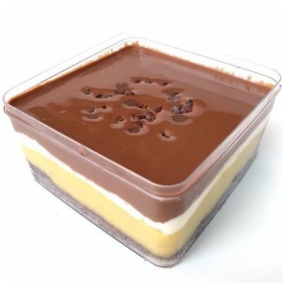 

Terjamin DURIAN DESSERT BOX