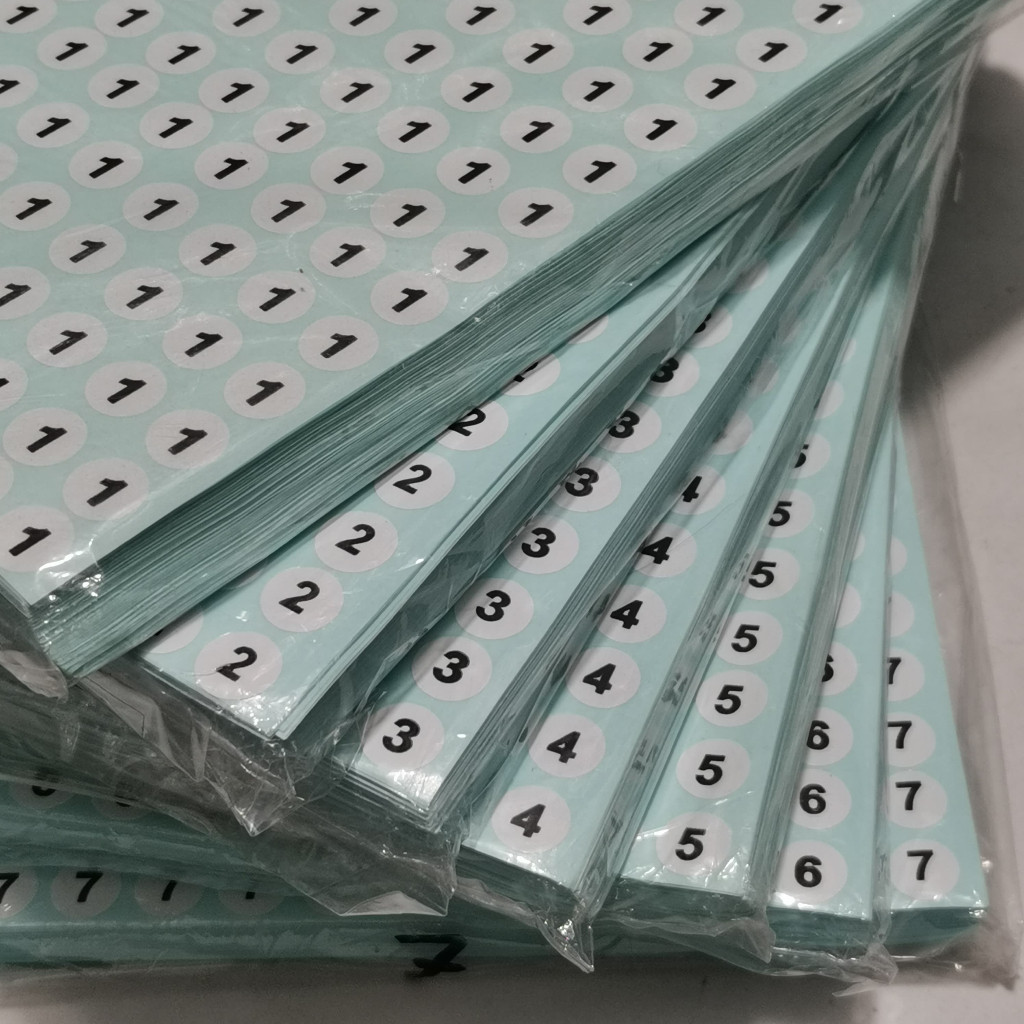 

Stiker Size Tempel Angka / Nomor 0 - 40 (1 Lembar)