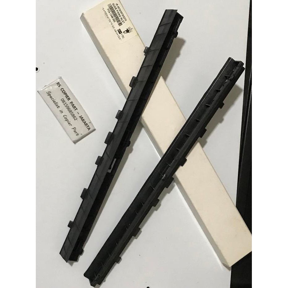 

Guide Fixing Inlet - (FC5-1348) - IR 3570