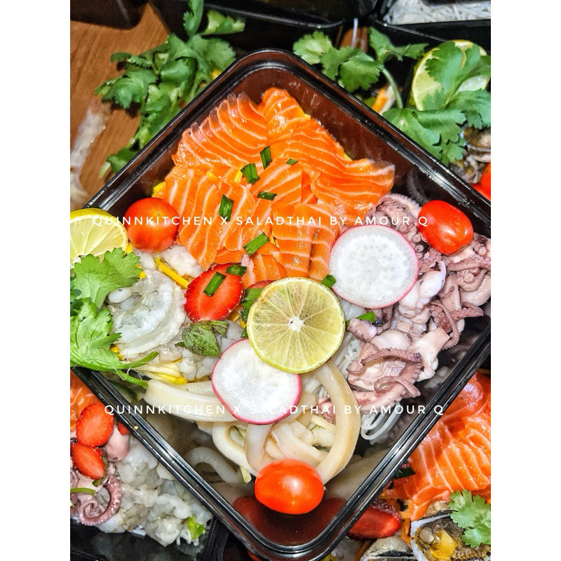 Salad Thailand KOMPLIT (Salmon gurita udang cumi) Quinnkitchen