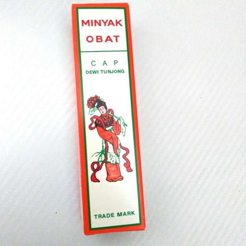 

MINYAK OBAT CAP DEWI TUNJONG 8 ml OBATI gejala flu/pusing/sakit kepala/pilek, hidung tersumbat/demam/ Mengatasi muntah/ mual/diare/kolera/nyeri perut/mabuk perjalanan