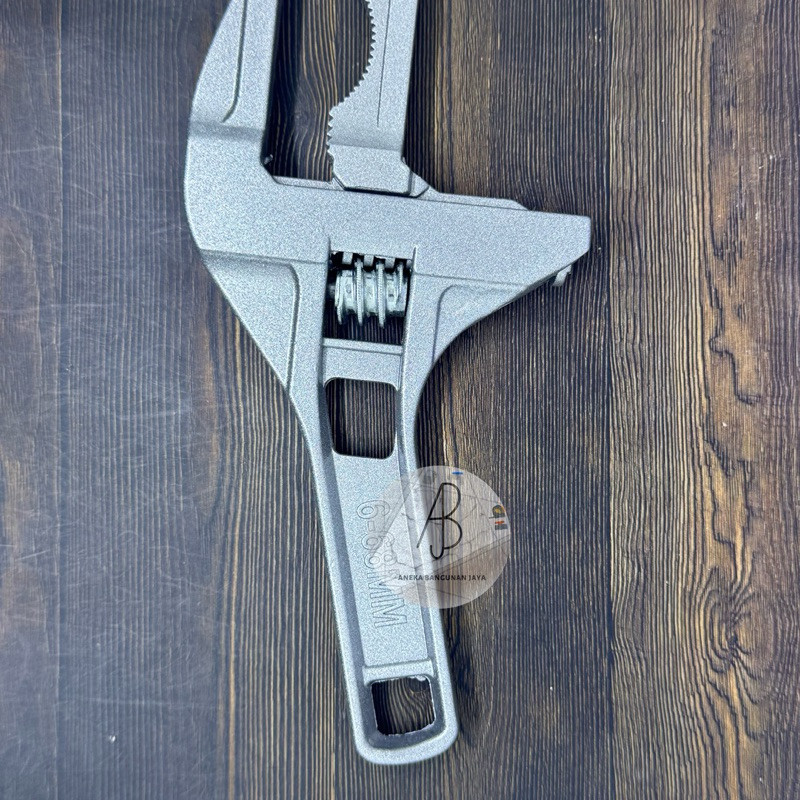 Kunci Inggris UNIVERSAL / Kunci Inggris Serba Guna 16-68mm / Kunci Pipa Universal