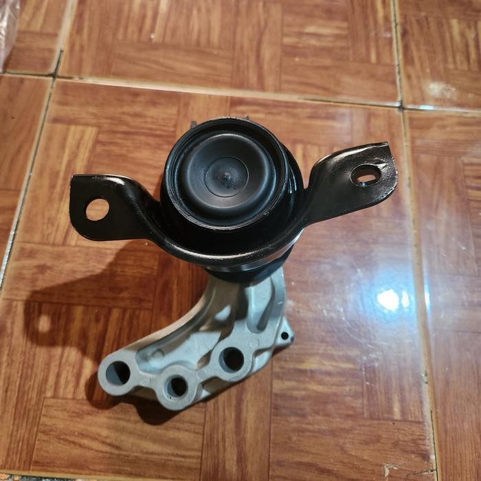 Engine mounting dudukan mesin suzuki ertiga kanan 2012-2018 asli