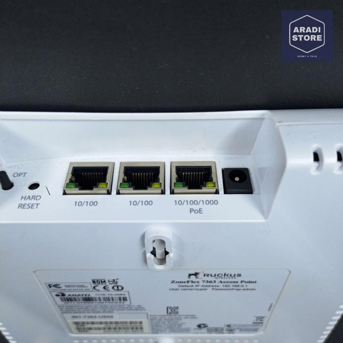 Ruckus 7363 WiFi Access Point Hotspot PPOE - AP & Bracket