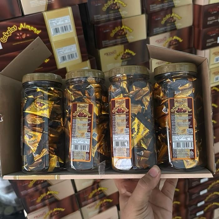 

Sale 1 karton coklat almond isi 4 toples almond utuh by dutasnack.id - - Happy Shopping