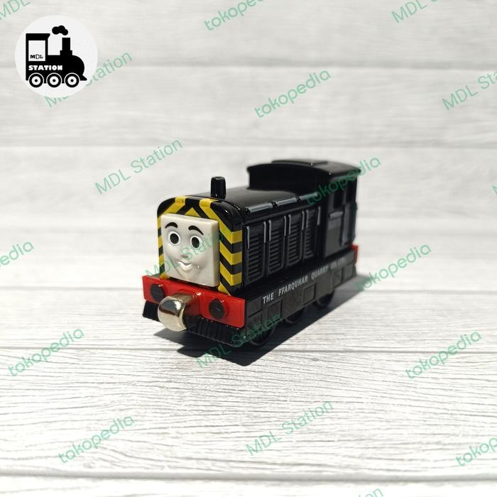 XMCH Thomas and Friends Diecast - Mavis (MAGNET)