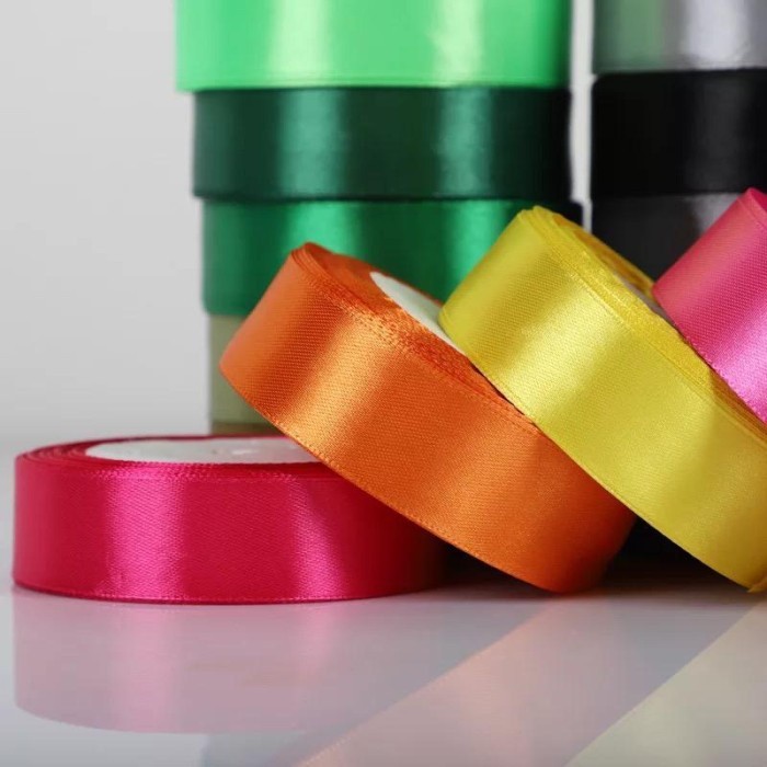 

TERMURAH ANEKA PITA WARNA-WARNI PITA SATIN IMPORT ROLL 2CM; 22M SATIN LENTUR RIBBON HAMPERS BOUQUET DEKORASI KOTAK KUE KEKINIAN DEKORASI HAMPERS yy0