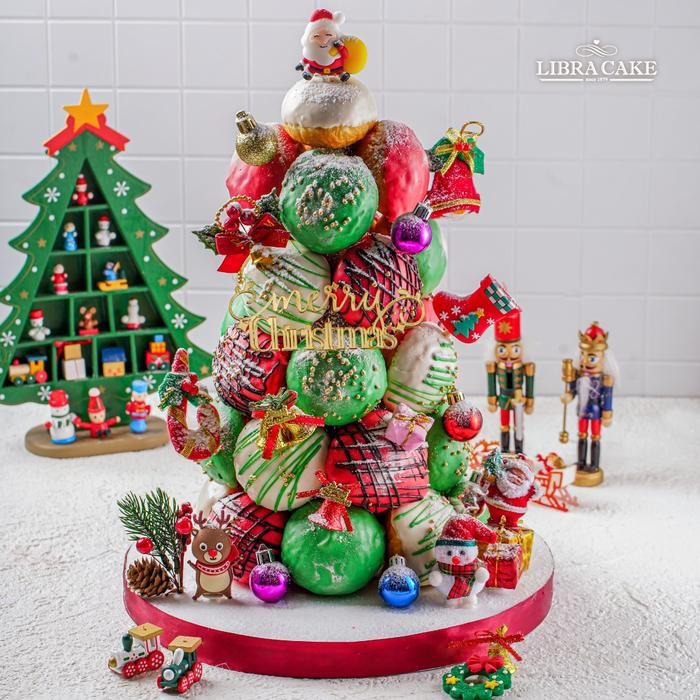 

CHRISTMAS DONAT TOWER | Kado Xmas | Parcel Parsel Murah | HampersNatal Catering Malang DMT