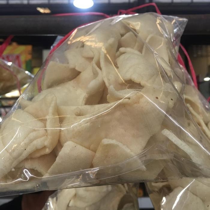 

Kerupuk Bawang 1 Bungkus