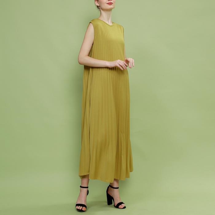 Inner Dress Plisket Premium / Inner Dress Panjang Jumbo / Inner Tanpa Lengan / Dress Plisket Tanpa L
