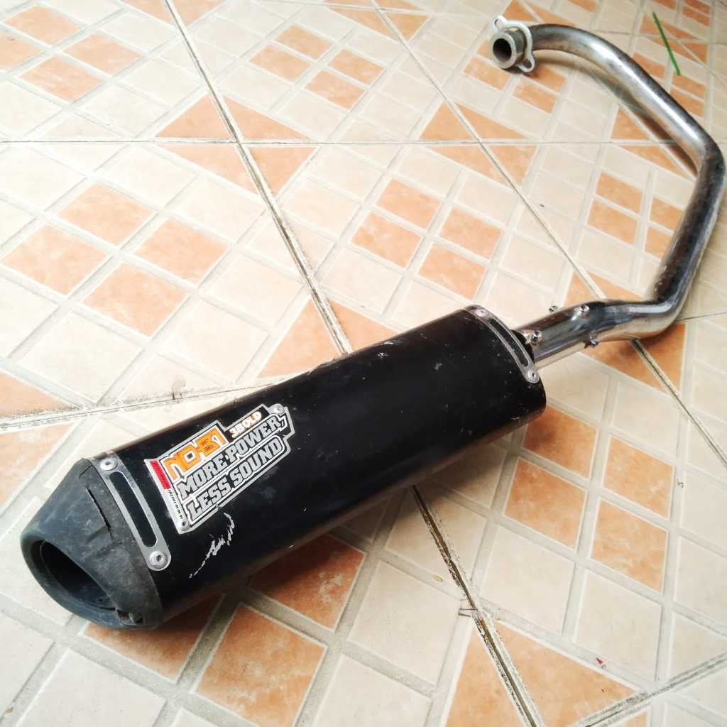 KNALPOT MOTOR RACING NOBI NOB1 3BOLD UNTUK MOTOR YAMAHA SCORPIO/COD