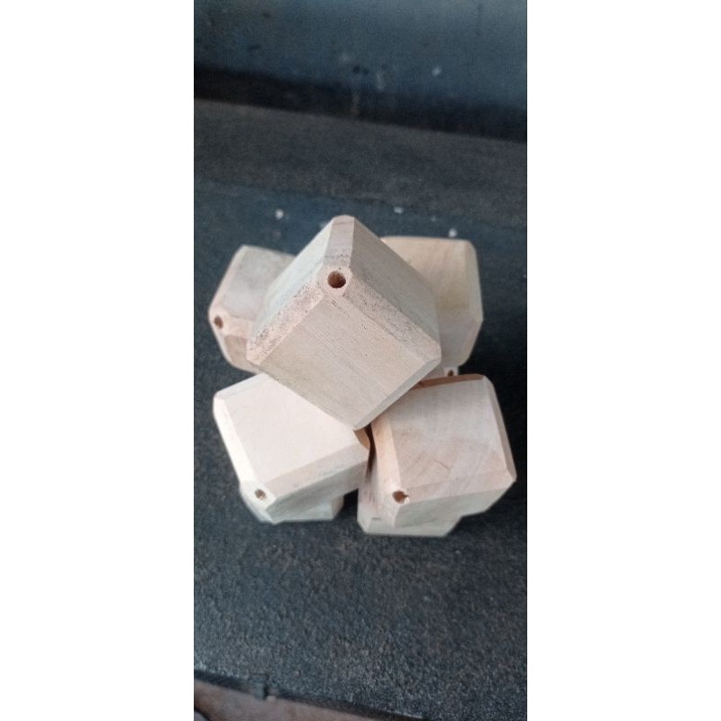 ks-pion sangkar dadu / pion sangkar kotak / pion kubus / pion brogratis ongkir bisa cod