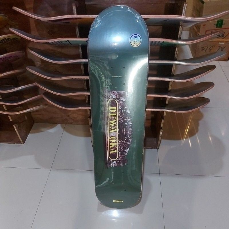 Papan Skateboard Motion CO