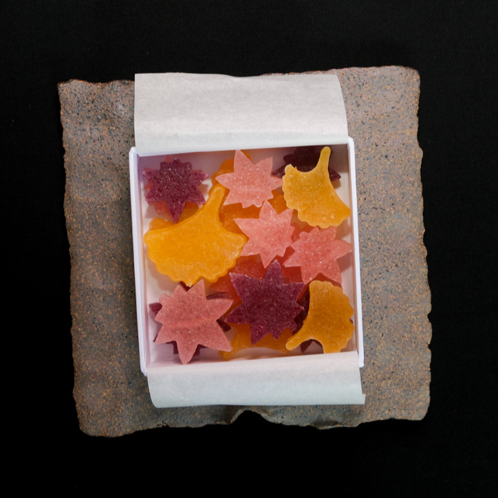 

Momiji Kohakuto Japanese Edible Crystal Permen Jelly Jepang Crystal Candy Kohaku Bali