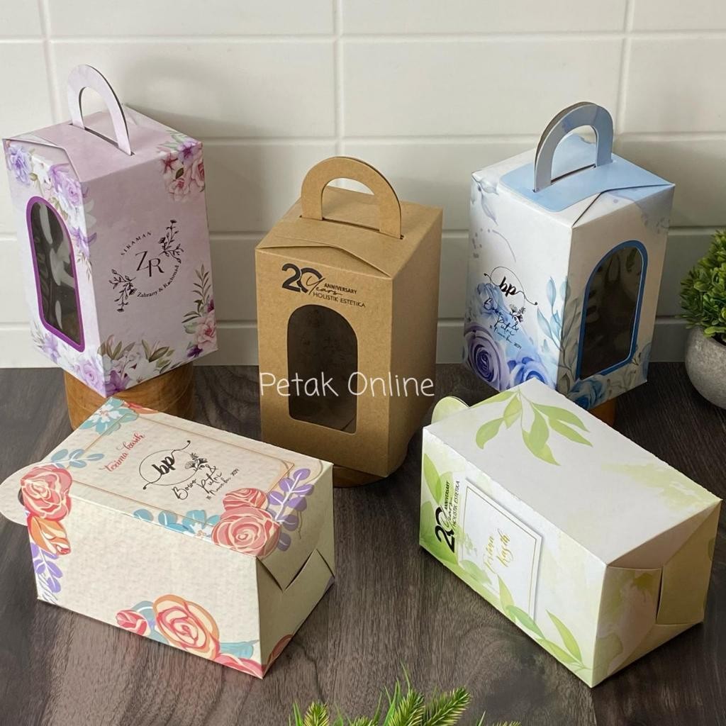

100 Pcs + Sablon Box Tenteng Kemasan Botol/ Gelas Shell 9.2 x 9.2 x 16.2 CM