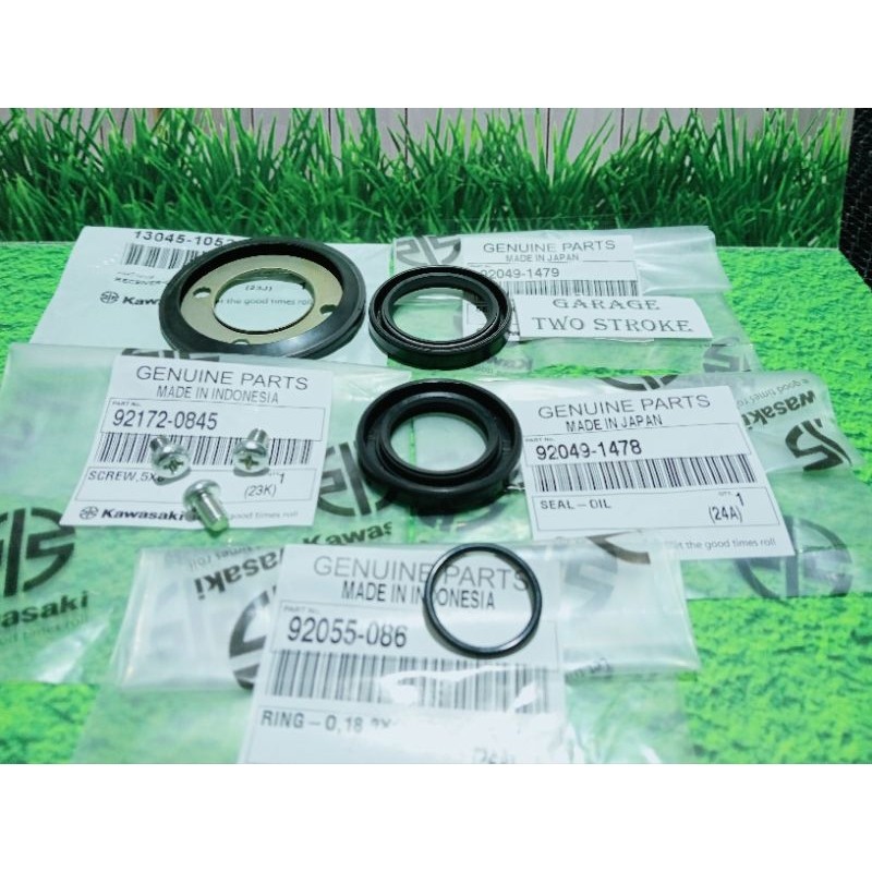 SIL KRUK AS SEAL KRUK AS MESIN NINJA R NINJA SS NINJA RR OLD NINJA RR NEW FULLSET 4 SIL ORIGINAL KAW