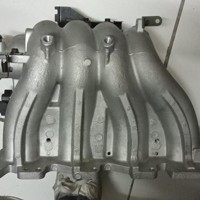 Inlet Manifold Hyundai Trajet 2.0 TOP