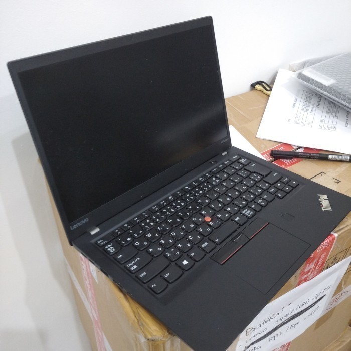 Lenovo  Thinkpad X1 Carbon 5th ram 8Gb ssd 256Gb i5 GEN7