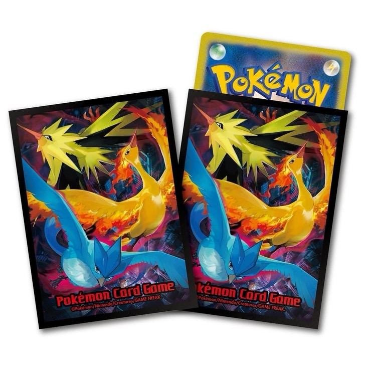 Sleeve Moltres, Zapdos & Articuno 66x92mm 1pack isi 64pcs Plastik Pelindung Kartu Pokemon Protektor 