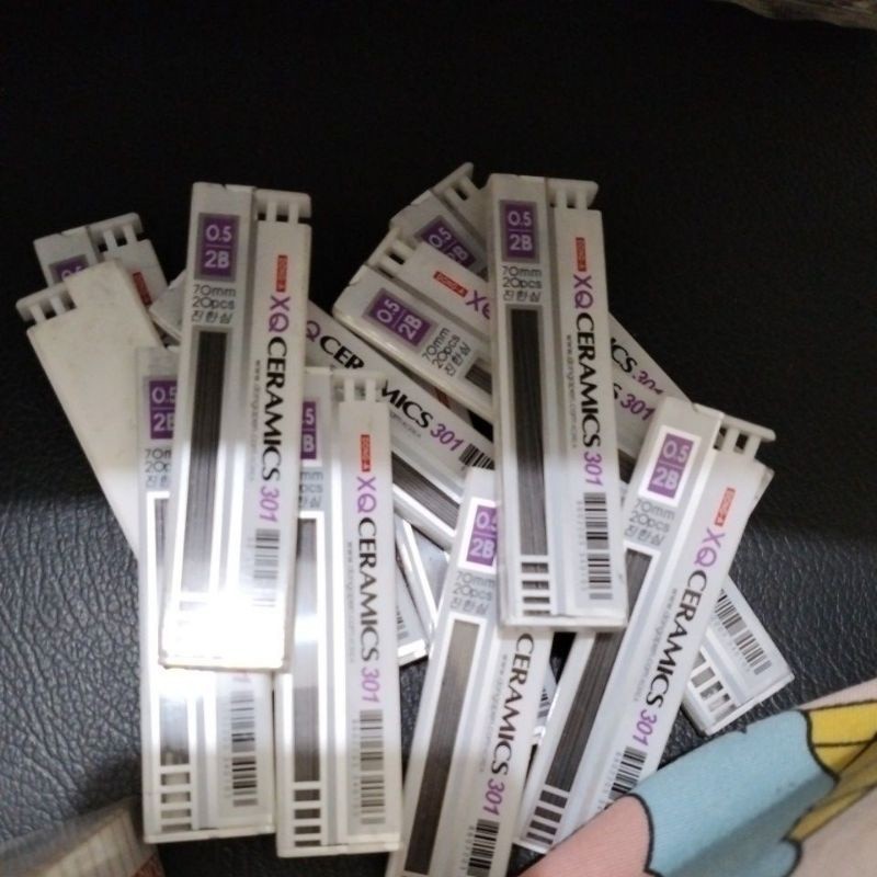 

isi pensil mekanik DONG-AXQ 301 mechanical pencil lead