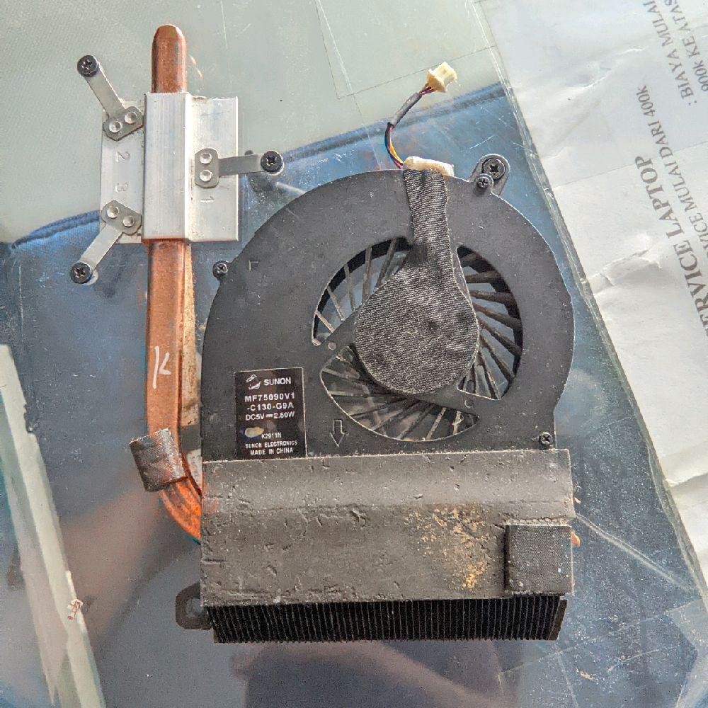 Heatsink Fan kipas Pendingin Acer E1-431 E1-421 E1-471 E1 431 471 421 Pendingin laptop Normal