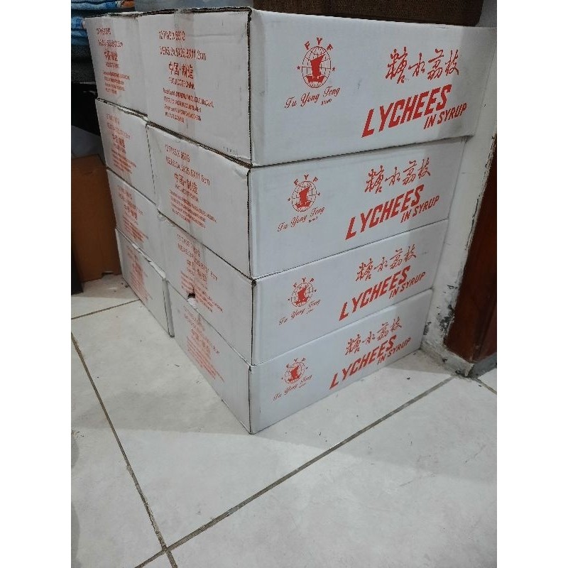 

FYF LYCHEES 1 DOS isi 12 kaleng 567gram