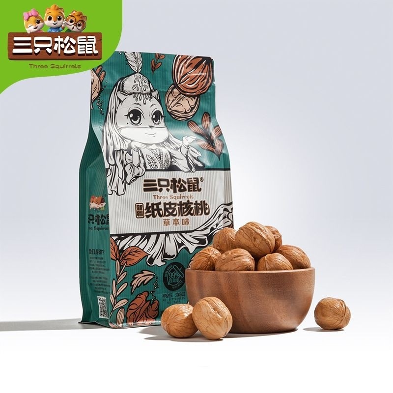 

Kacang Walnut San Zhi Song Shu Three Squirrel 120 Gr x4