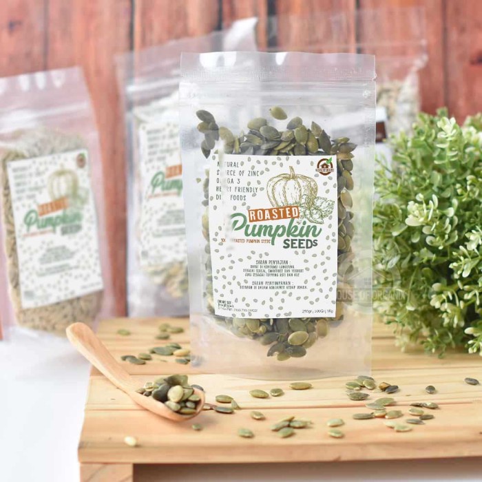 

BEST SELLER ! Roasted Pumpkin Seeds ( Biji Labu Panggang ) - 250 Gr