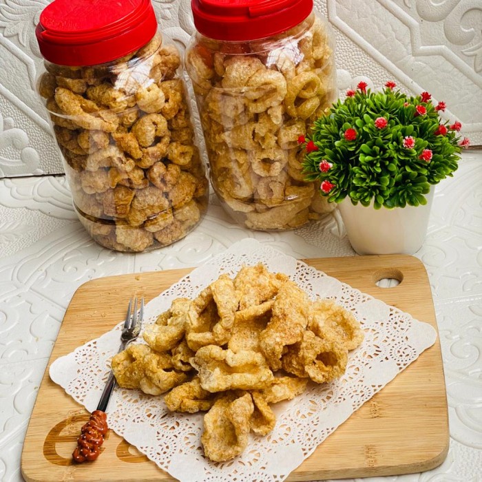 

BEST SELLER ! Kerupuk Krupuk Kulit Babi Samcan FREE BUBBLEWRAP - Rambak Kecil