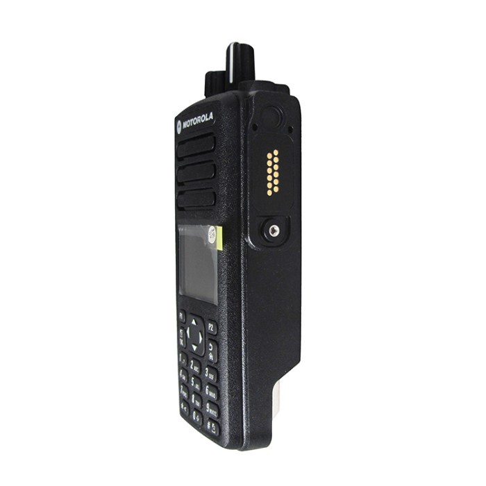 Motorola XiR P8668i UHF 400 HT MotoTRBO P8668 XiRP8668 XiRP8668i