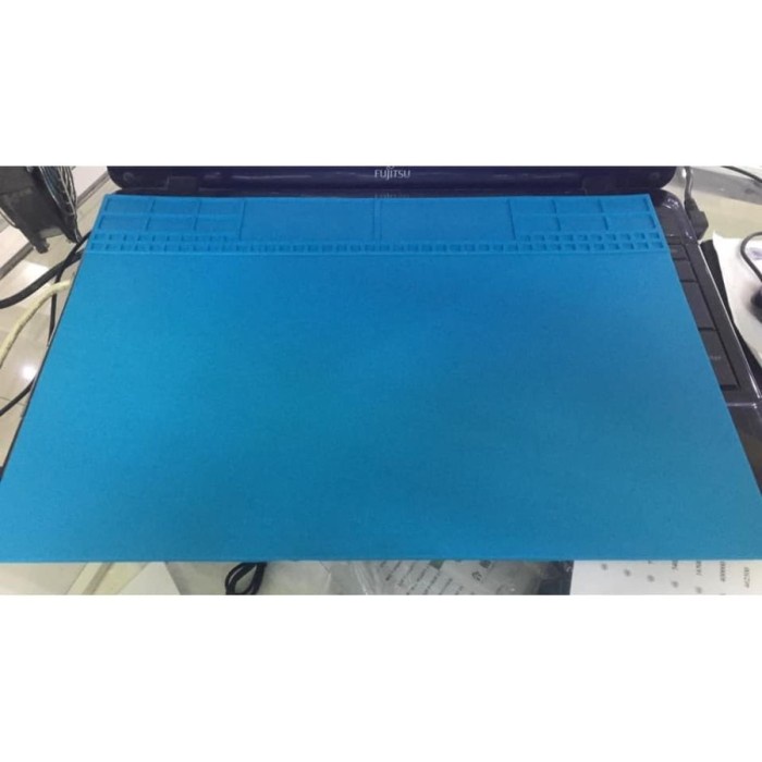 

TELIJIA 504 Insulation Working Mat Silicone Alas Solder Reparasi 35x25