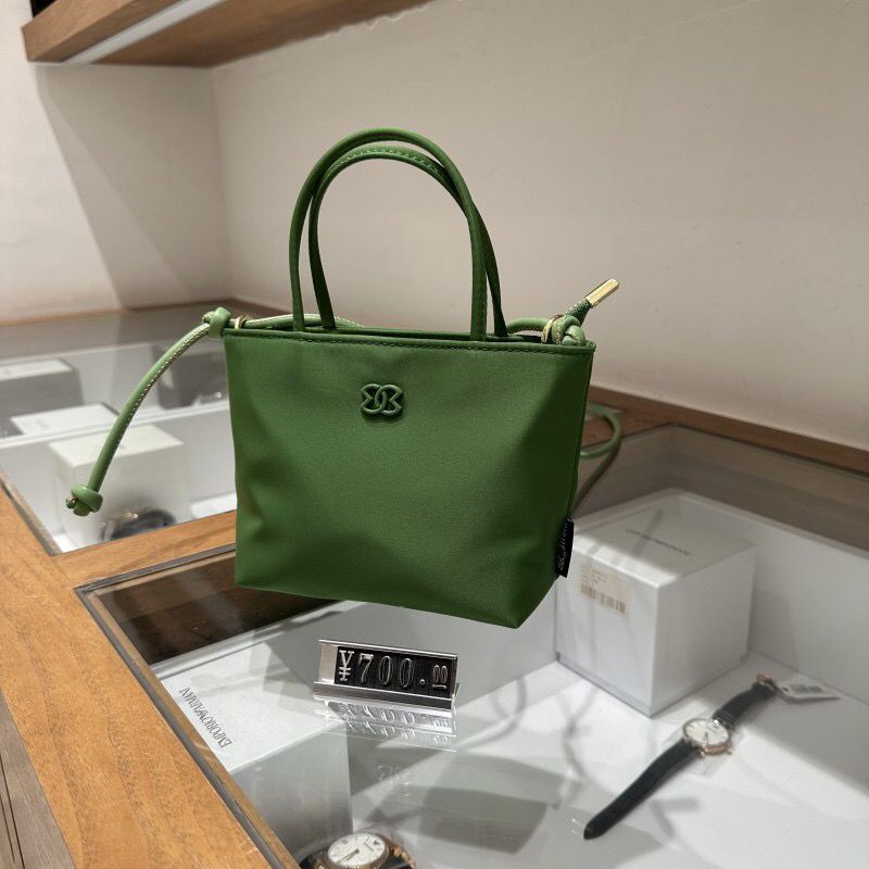 Aroana Bag   Tas Jinjing Mini Kartun Baru Wanita Tas Messenger High-end Akan Keluar Tas Jinjing Keci