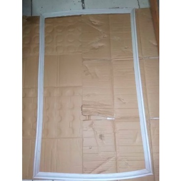 Gasket Karet Pintu Kulkas Kulkas Daichi Knock Down 105 x 68 cm Np79