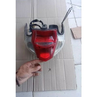 Lampu belakang honda beat karbu, lampu rem beat karbu