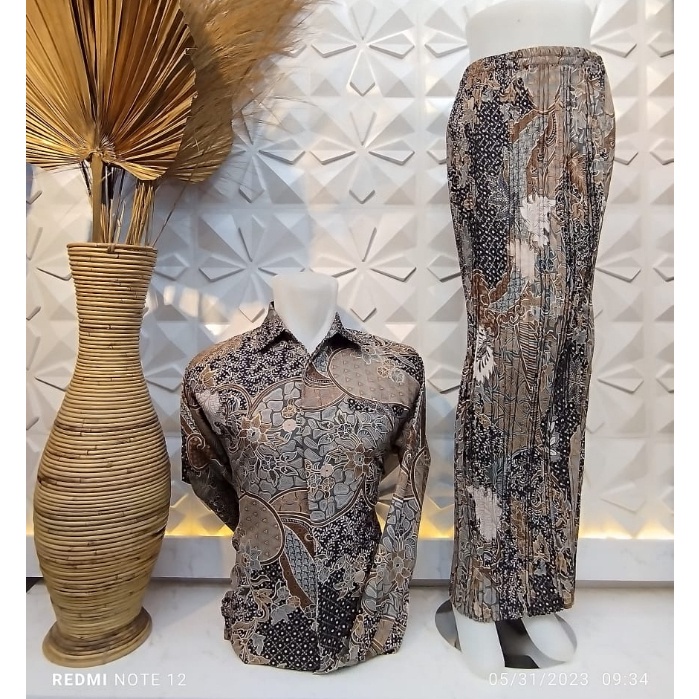 N.K--> BATIK COUPLE / KEMEJA BATIK COUPLE AUREL MOCA  / KEMEJA SET PESTA / BATIK STELAN / BATIK KEME
