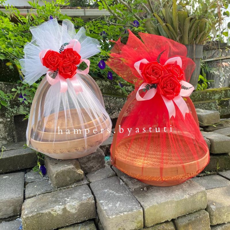 PARSEL MAISIN HIAS TILE BERPITA parsel lucu hantaran nikah mahar seserahan lamaran hampers natal