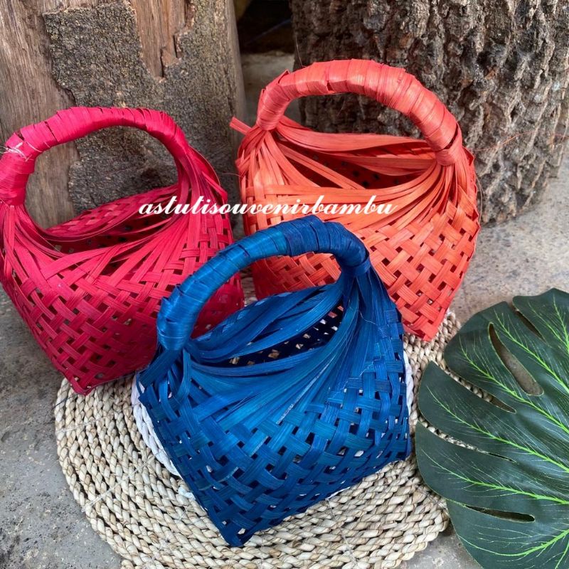 

TAS PERMEN L / tas bambu / goodiebag / handbag / packaging online murah/ bingkisan ultah / keranjang