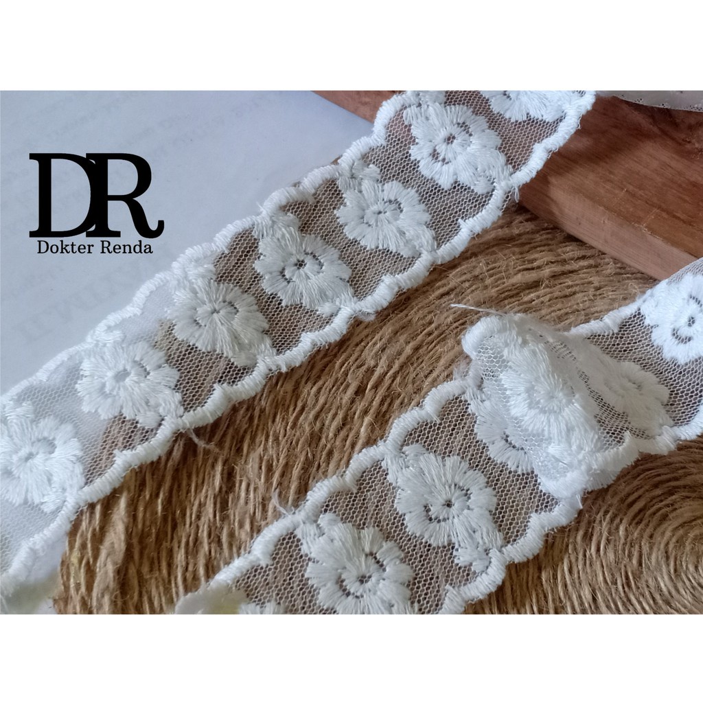 RENDA TILE TENGAHAN 4CM